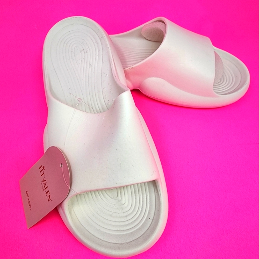 Women's White Cloud Slide Sandals Womens Size 9 or‎ 10